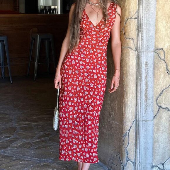 Romantic Floral Maxi Dress | Deep V-Neck Strappy Silhouette | Euro Summer Vacati - Picture 2 of 4